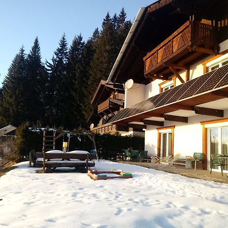 Apartament Almhaus Florian Treffen am Ossiacher See Zewnętrze zdjęcie