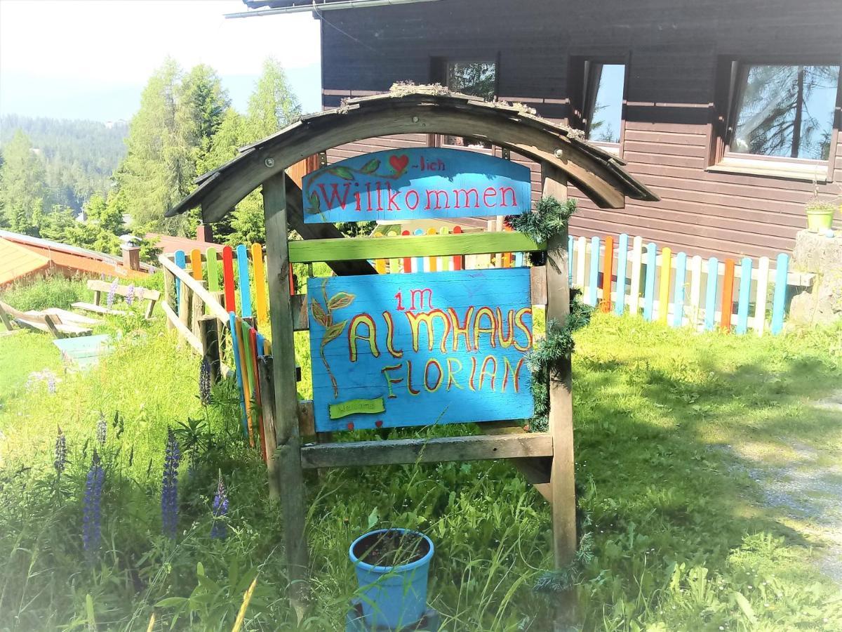 Apartament Almhaus Florian Treffen am Ossiacher See Zewnętrze zdjęcie