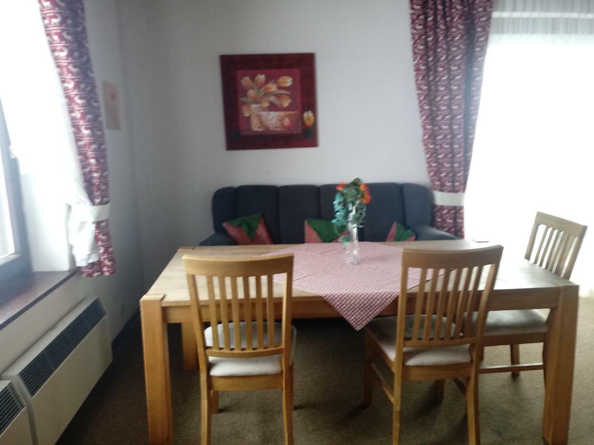 Apartament Almhaus Florian Treffen am Ossiacher See Zewnętrze zdjęcie