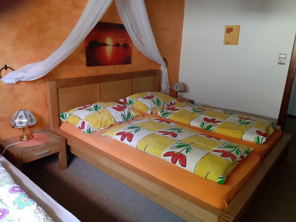 Apartament Almhaus Florian Treffen am Ossiacher See Zewnętrze zdjęcie