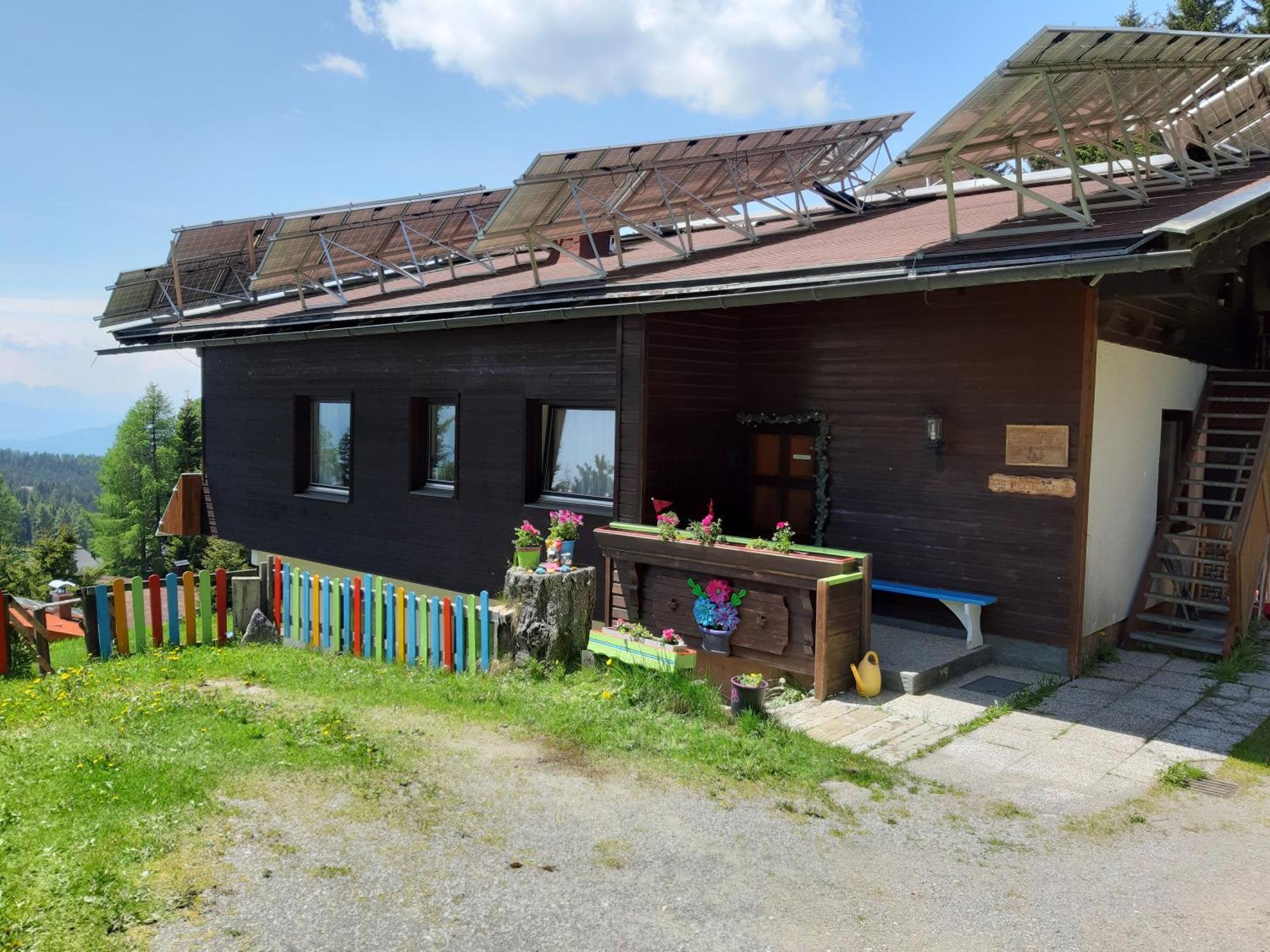 Apartament Almhaus Florian Treffen am Ossiacher See Zewnętrze zdjęcie
